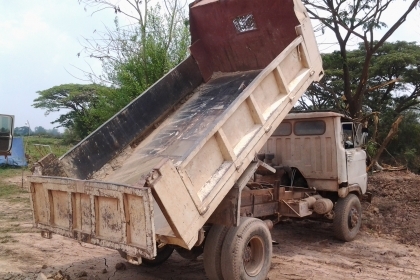 HINO KM310 ดั้ม เครื่อง 117 F หน้าหลัง เล่มพร้อมโอน