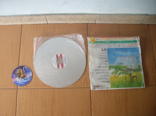 ขาย  แผ่นชีดียักษ์