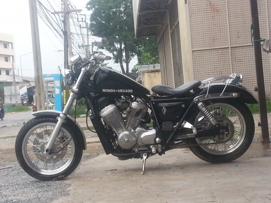 วุฒินนบุรี// ขาย ฮอนด้า VRX400 แต่งสวยๆเครื่องดีทะเบียนพร้อมโอนภาษีครบ