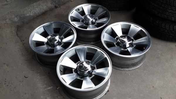 แม็กเดิมมิตซูครับขอบ16"