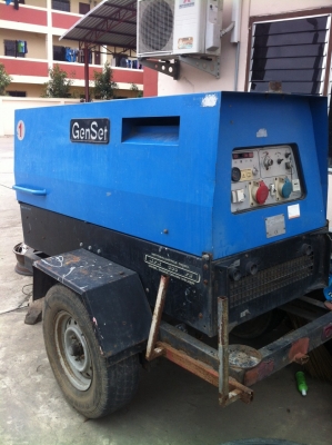 เครื่องปั่นไฟ