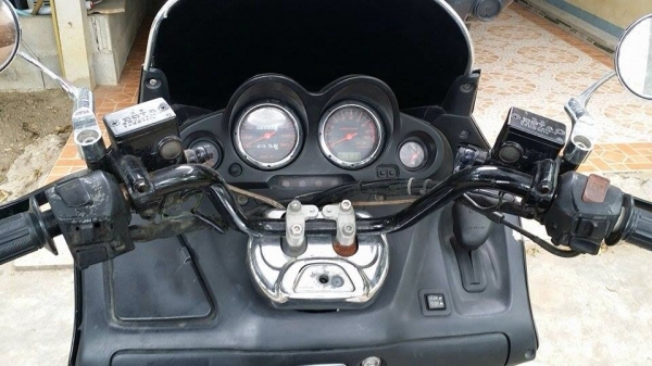 ลูกค้าฝากขาย honda forza 250 cc