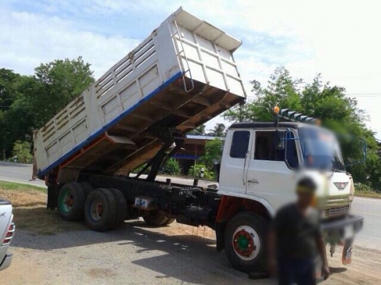 SUMO227 เครื่องเดิม EM100 - 220 แรง 2 เพลา กระบะดัมพ์สามมิตร