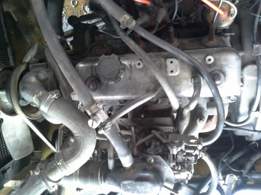 ขาย komatsu รุ่น16 เบนซินติดแก๊สพร้อมใช้งาน ขาย komatsu รุ่น16 เบนซินติดแก๊สพร้อมใช้งาน