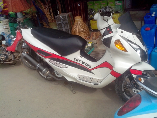 ขายสกูตเตอร์สวยๆ ราคาถูก 13000 ทะเบียนพร้อมโอน ขายสกูตเตอร์สวยๆ ราคาถูก 13000 ทะเบียนพร้อมโอน