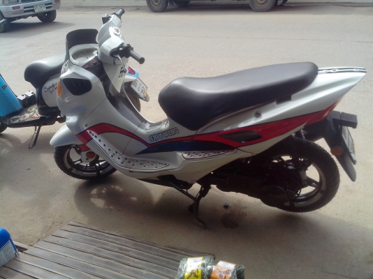 ขายสกูตเตอร์สวยๆ ราคาถูก 13000 ทะเบียนพร้อมโอน ขายสกูตเตอร์สวยๆ ราคาถูก 13000 ทะเบียนพร้อมโอน