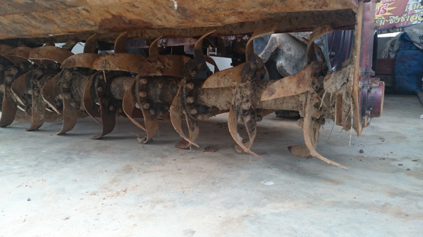 ขายรถไถ คูโบต้า L4508 พร้อมอุปกรณ์ 3 ชิ้น ผานดันและโรตารี่ 1.8 ตราช้าง พร้อมผานพรวนชั่วโมงการทำงาน 1600 ชั่วโมง ขายรถไถ คูโบต้า L4508 พร้อมอุปกรณ์ 3 ชิ้น ผานดันและโรตารี่ 1.8 ตราช้าง พร้อมผานพรวนชั่วโมงการทำงาน 1600 ชั่วโมง