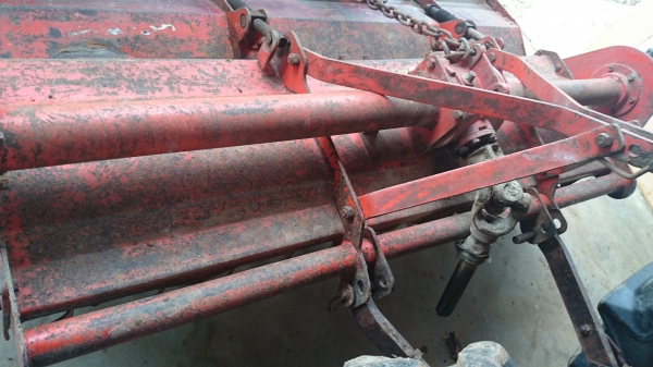 ขายรถไถ คูโบต้า L4508 พร้อมอุปกรณ์ 3 ชิ้น ผานดันและโรตารี่ 1.8 ตราช้าง พร้อมผานพรวนชั่วโมงการทำงาน 1600 ชั่วโมง ขายรถไถ คูโบต้า L4508 พร้อมอุปกรณ์ 3 ชิ้น ผานดันและโรตารี่ 1.8 ตราช้าง พร้อมผานพรวนชั่วโมงการทำงาน 1600 ชั่วโมง