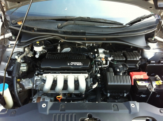 ขายรถเก๋งสวยน่าใช้ เดิมๆ สภาพป้ายแดง ภายในสะอาด