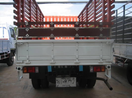 อีชูชุ NMR 130 แรง    ราคา  880,000  บาท  รถปี 53