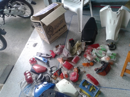 ขายบังลมรถมอเตอร์ไซค์