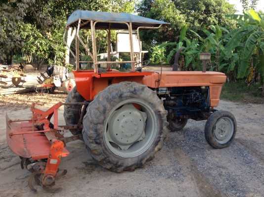 ขายรถไถคูโบต้า28แรงพร้อมโรตารี่ตัวปั่นสภาพสมบูรณ์