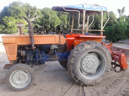 ขายรถไถคูโบต้า28แรงพร้อมโรตารี่ตัวปั่นสภาพสมบูรณ์