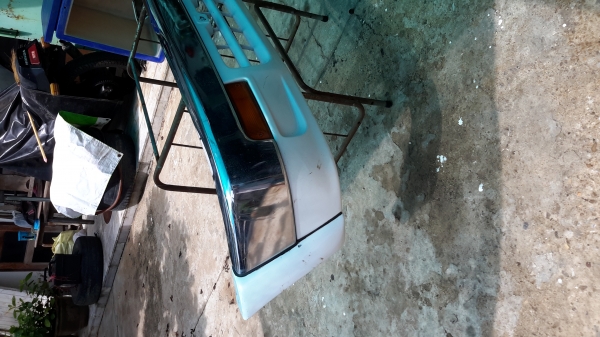 ขายกันชนโตโยต้าโฟร์วิน SR5  โทร 0813733744