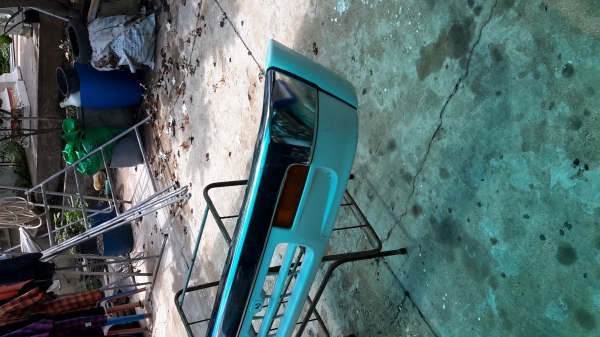 ขายกันชนโตโยต้าโฟร์วิน SR5  โทร 0813733744