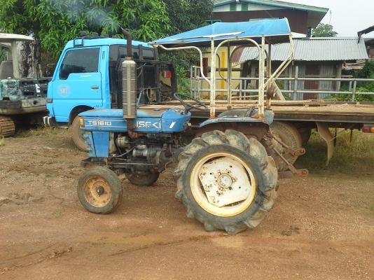 รถไถ iseki ขายถูก รถไถ iseki ขายถูก