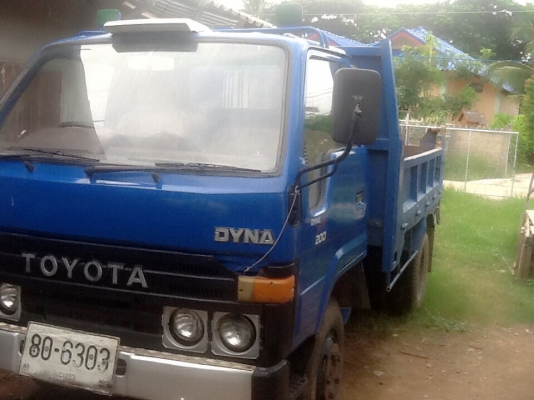 ขายด่วน โตโยต้าไดน่า 200 ปี 34