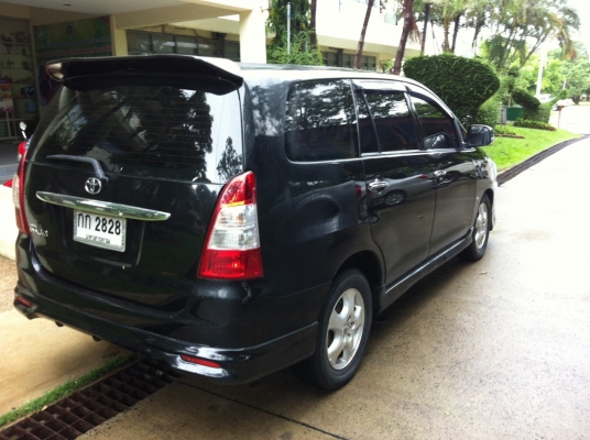 ขายรถครอบครัวโต้โยต้า อีโนว้า ปี05 ออโต้ ดีเซล พร้อมทะเบียนสวย