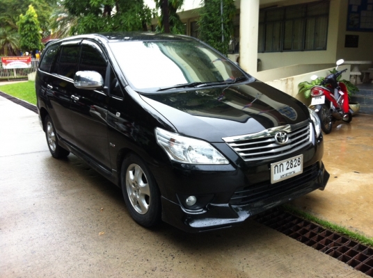 ขายรถครอบครัวโต้โยต้า อีโนว้า ปี05 ออโต้ ดีเซล พร้อมทะเบียนสวย