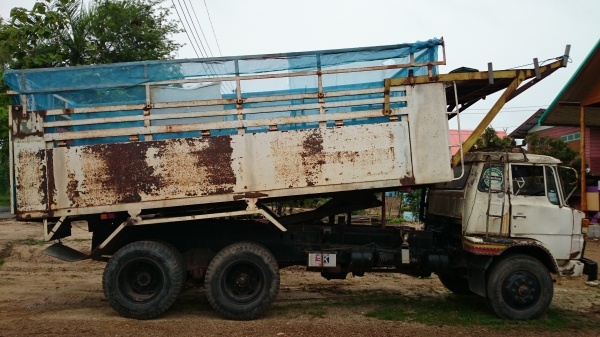 ขายรถ 10 ล้อ KT925 1เพลา ดั้ม สภาพสวยพร้อมใช้ ขายรถ 10 ล้อ KT925 1เพลา ดั้ม สภาพสวยพร้อมใช้