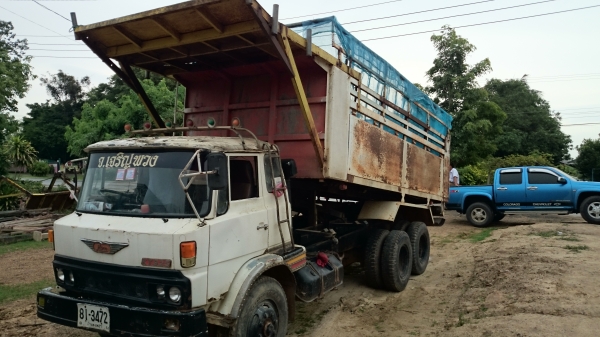 ขายรถ 10 ล้อ KT925 1เพลา ดั้ม สภาพสวยพร้อมใช้ ขายรถ 10 ล้อ KT925 1เพลา ดั้ม สภาพสวยพร้อมใช้