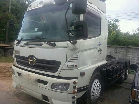 รถอีซูซุ 10 ล้อ หัวลาก 260 แรงม้า. ปี 46. ( ขายแม่ , ลูก ) สนใจติดต่อ 081 - 6079515 รถอีซูซุ 10 ล้อ หัวลาก 260 แรงม้า. ปี 46. ( ขายแม่ , ลูก ) สนใจติดต่อ 081 - 6079515