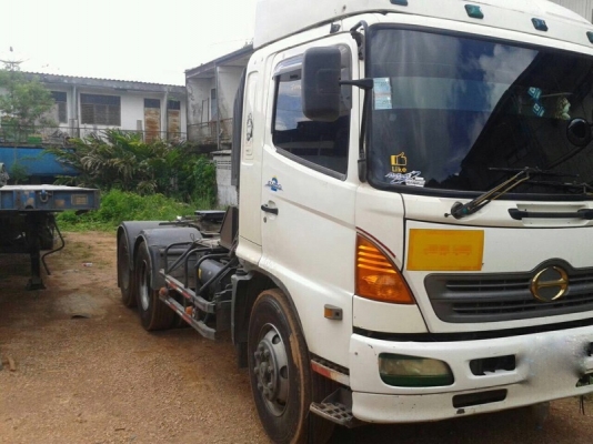 รถอีซูซุ 10 ล้อ หัวลาก 260 แรงม้า. ปี 46.  ( ขายแม่ , ลูก )   สนใจติดต่อ 081 - 6079515