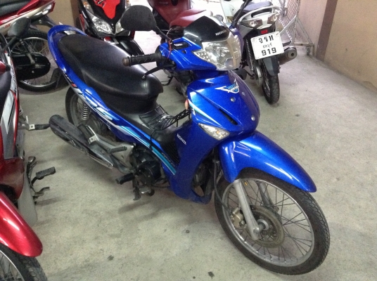 ราคาโปรโมชั่นคับ ขาย!!! เวฟ125ไอ สต๊าทมือ ท่อดำ ปี54 รถเครื่องดีคับ ทะเบียนครบ ภาษีไม่หมด