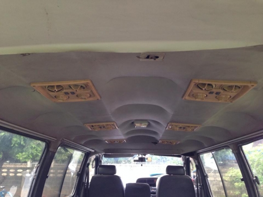 ขาย รถตู้ toyota ปี 93 เครื่อง 2500 . ขาย รถตู้ toyota ปี 93 เครื่อง 2500 .