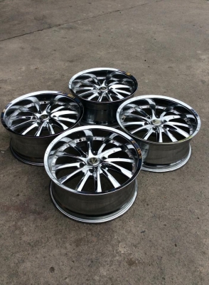 ขายล้อVALENZA ขอบ20 โครเมี่ยม  6รู139 กว้าง9 ออฟ20 ทั้ง4วง สวยๆ ถูกๆ 13500.- ครับ