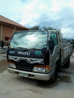 ขาย6ล้อเล็ก สภาพพร้อมใช้งานแอร์เย็น พวงมะลัยเพเวอร์ เครื่องดี คลัสซี่สวย ยางดี6เส้น