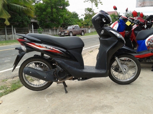 สกู๊ปปี้ไอ สวยเดิมเหมือนได้ซื้อใหม่  32500 บาท