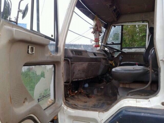 ขายรถสิบล้อเทเลอร์รถเกี่ยว MITSUBISHI TD ซีเรียล 3,9xx เครื่อง 6d16-195 แรง 2 เพลา แชสซีสวย ทะเบียนพร้อม