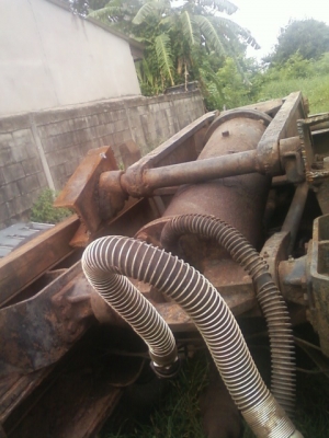 ขาย  สิบล้อ HINO KT 725 เครื่อง 185 แรงม้า 2 เพลาดั้ม ราคา 470000 บาท