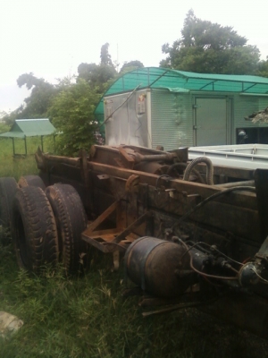 ขาย  สิบล้อ HINO KT 725 เครื่อง 185 แรงม้า 2 เพลาดั้ม ราคา 470000 บาท