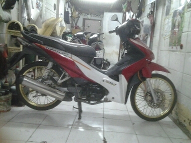 เวฟ110iปี2553ตาทร์เท้า