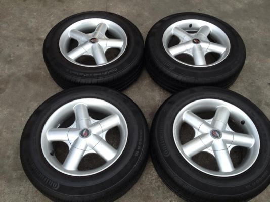 แม็กซ์นอก อิตาลีแท้ ขนาด 15 นิ้ว กว้าง 7 ET35 4รู100 ครับ ตจว ส่งได้