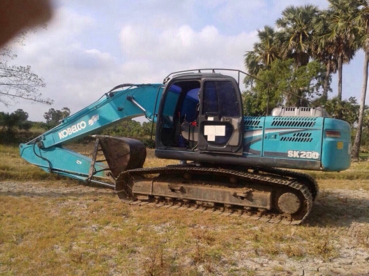 ขาย KOBELCO SK 200 YN 11 ทำงาน 11,856 ชั่วโมง สนใจโทร 081-9701072