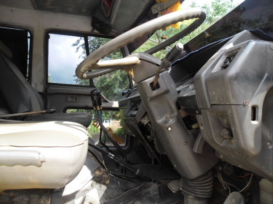 ขายรถบรรทุก 10 ลัอดั้ม MITSU FUSO TURBO TF 2XXX ก่วาสวยๆทะเบียนเต็ม