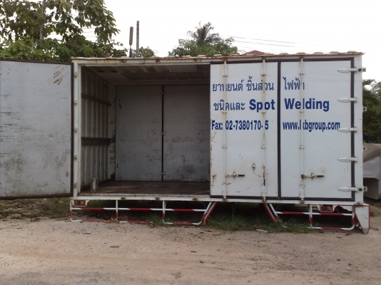 ขายตู้ 10 บานใส่หกล้อกลางครับ ขายถูกๆ 55000 ครับ