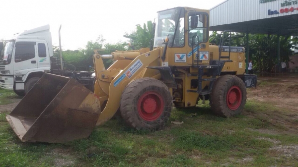 ขายรถตัก SEM เครื่อง ISUZU 260 แรง บุ้งกี๋กว้าง 1.40 เมตร ยาว 2.35 เมตร เอกสารสัญญาซื้อขาย