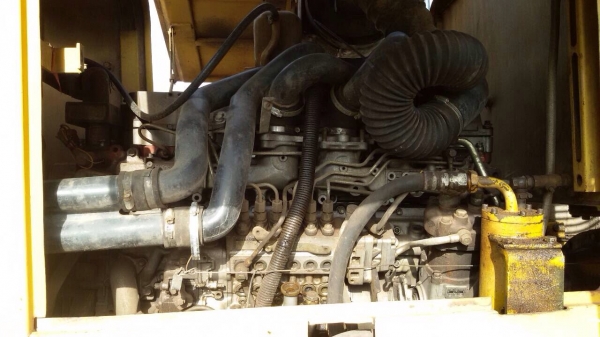 ขายรถตัก SEM เครื่อง ISUZU 260 แรง บุ้งกี๋กว้าง 1.40 เมตร ยาว 2.35 เมตร เอกสารสัญญาซื้อขาย