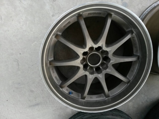 ล้อ CE 28 กว้างหลัง 10 5  หน้า 9.5