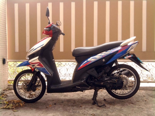 ขออนุญาติขาย Honda Click08 รุ่นพิเศษ เดิมๆ โอนให้ฟรีครับ ขออนุญาติขาย Honda Click08 รุ่นพิเศษ เดิมๆ โอนให้ฟรีครับ