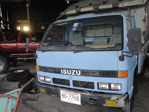 ขายเอ็นพีอา58Lยาว4.30เครื่อง110ครับ