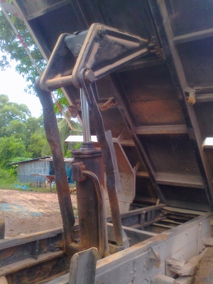 รถ6ล้อดั้ม11ตัน