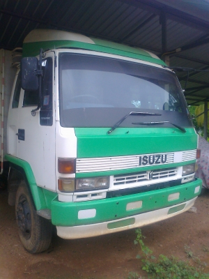 รถ6ล้อดั้ม11ตัน