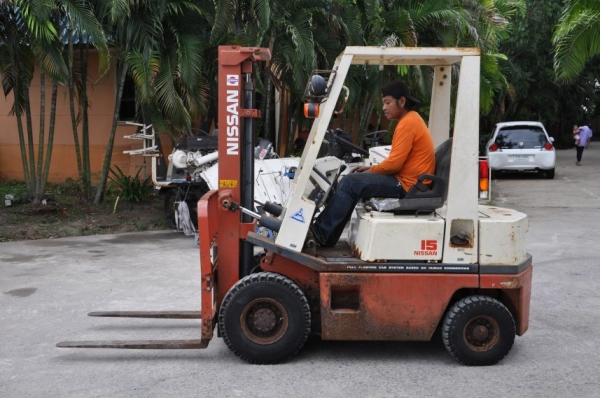 ขายFORKLIFT NISSAN1.5ตันครึ่ง สภาพสวยเดิมจากญี่ปุ่นยังไม่เคยใช้านในไทย 99,000เท่านั้น!!!