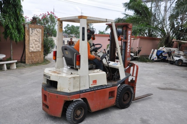 ขายFORKLIFT NISSAN1.5ตันครึ่ง สภาพสวยเดิมจากญี่ปุ่นยังไม่เคยใช้านในไทย 99,000เท่านั้น!!!