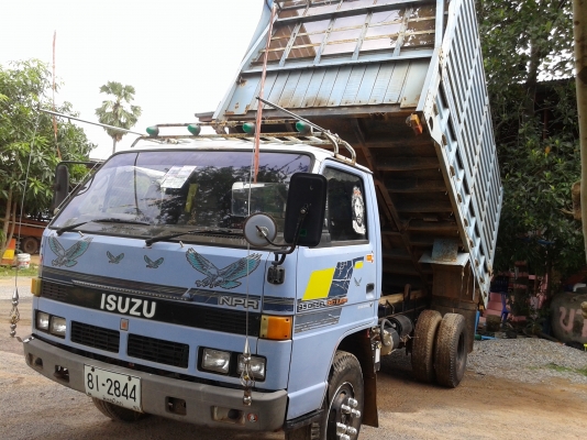 ขายถูก NPR 115 แรง ดั้มเกษตร รถห้างแท้